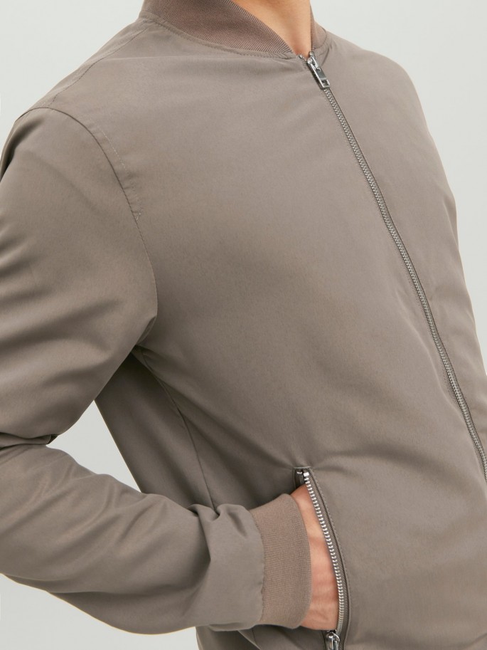JJERUSH BOMBER NOOS MARRON CLARO JJERUSH BOMBER NOOS MARRON CLARO