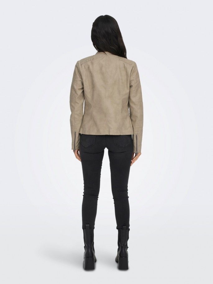 Only AVA Biker de cuero... 2