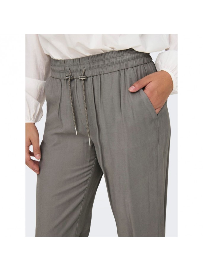 Only KELDA-EMERY Pantalón PULL-UP... Only KELDA-EMERY Pantalón PULL-UP...