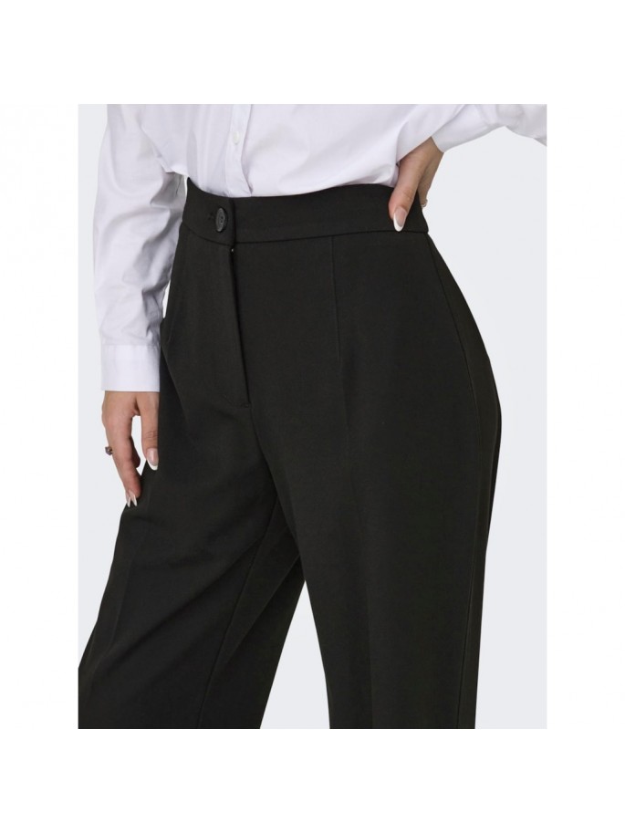 ONLY MIA CORTE STRAIGHT PANTALONES... ONLY MIA CORTE STRAIGHT PANTALONES...