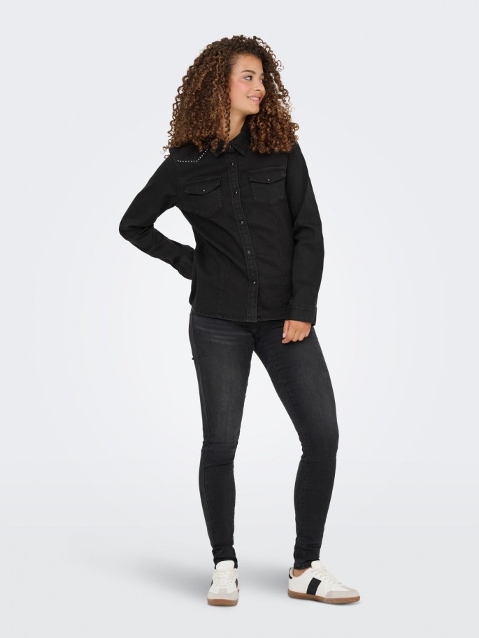 ONLY SASIA CAMISA VAQUERA COLOR NEGRO...