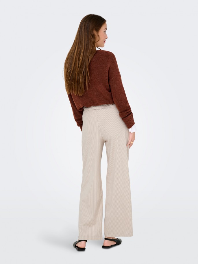 Pantalón Pana JDY GEGGO CORTE LOOSE...