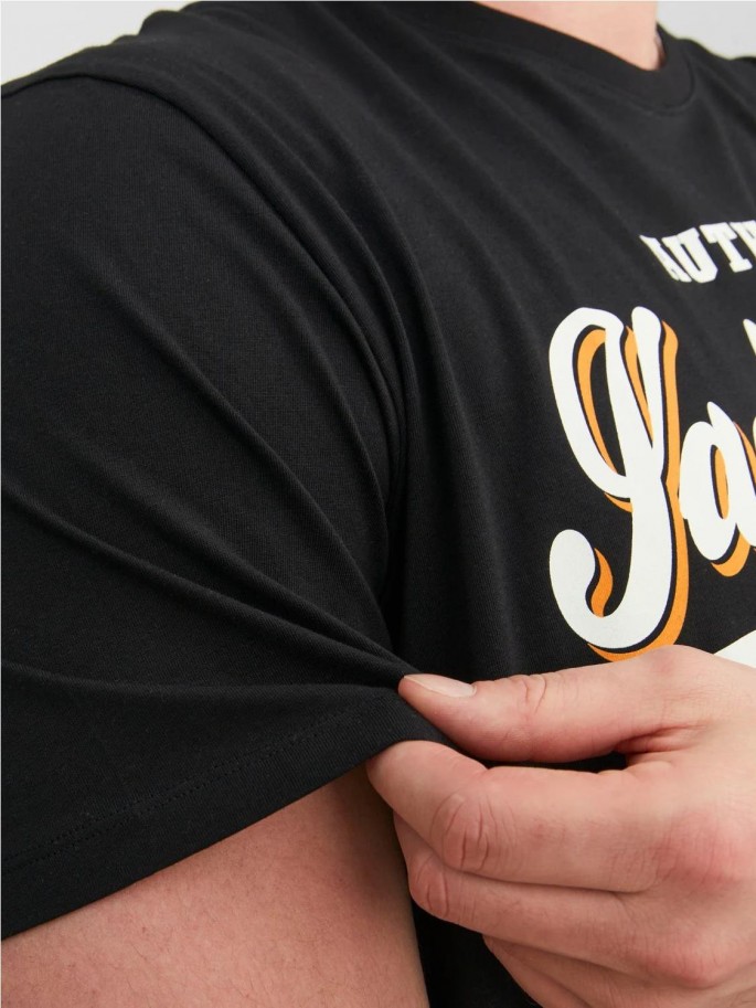 Camiseta Logo Plus Size NEGRO Camiseta Logo Plus Size NEGRO